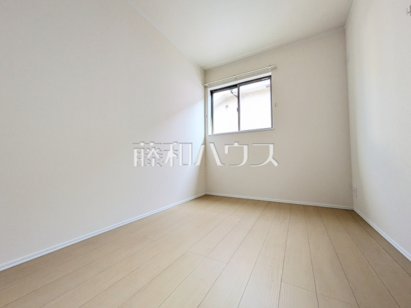 居室　【富士見市鶴瀬西３丁目】
