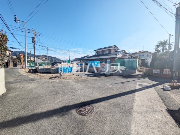 接道状況および現場風景　【福岡市早良区四箇１丁目】