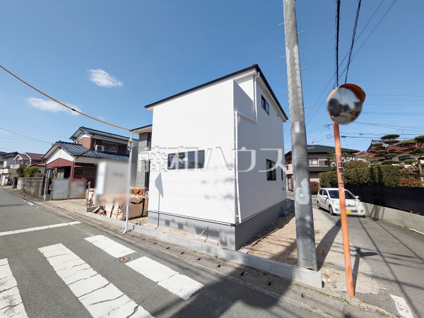 1号棟　接道状況および現場風景　【福岡市早良区四箇１丁目】