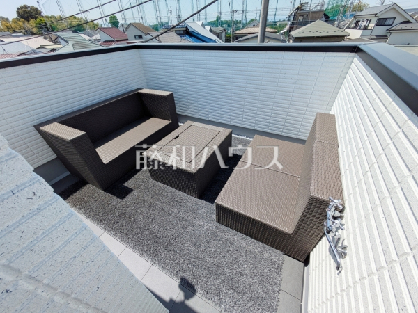 2号棟　屋上テラス　【世田谷区北烏山８丁目】