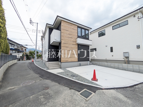 1号棟　接道状況および現場風景　【福岡市早良区四箇１丁目】