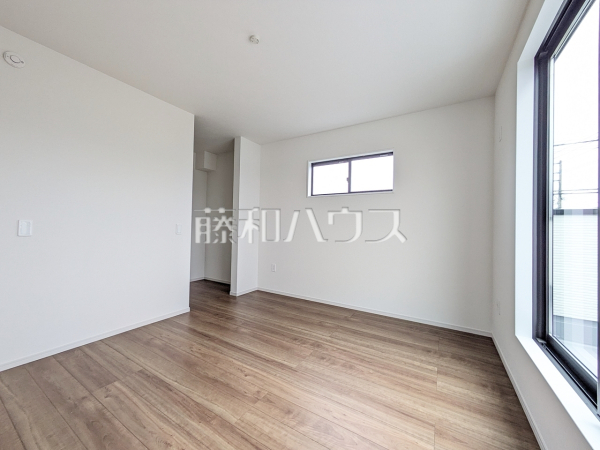 1号棟　居室　【福岡市早良区四箇１丁目】