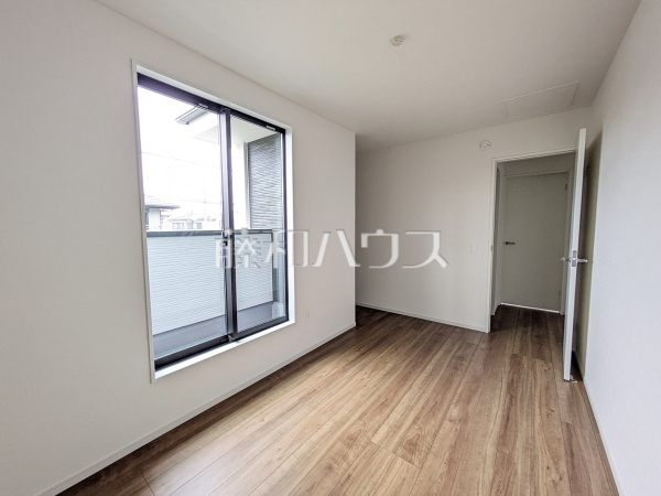 1号棟　居室　【福岡市早良区四箇１丁目】