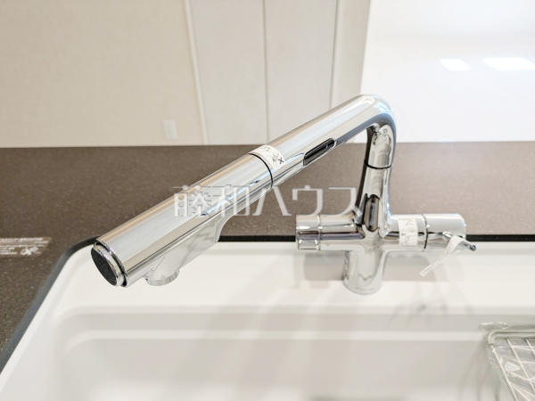 2号棟　タッチレス水栓・一体型浄水器　【世田谷区北烏山８丁目】