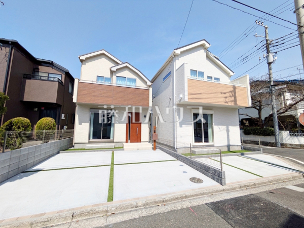 《接道状況》 5ｍ道路面につき車の出し入れも楽々です。 　【府中市分梅町３丁目】