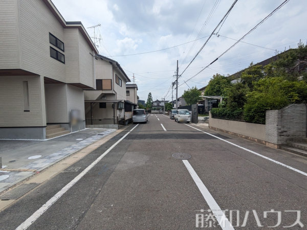 接道状況および現場風景　【小牧市藤島２丁目】