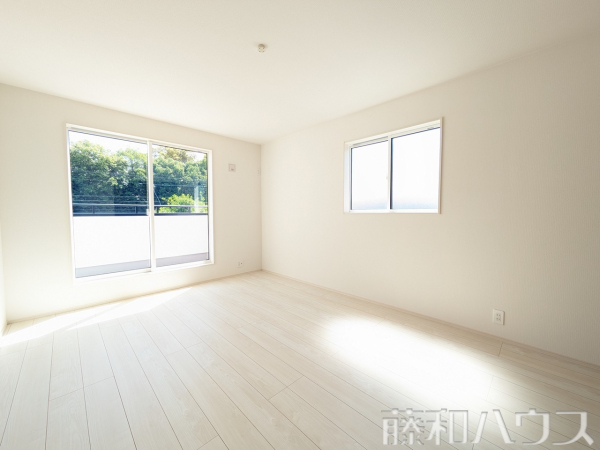 1号棟　居室　【小牧市藤島２丁目】