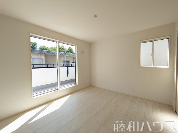 2号棟　居室　【小牧市藤島２丁目】