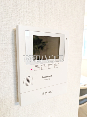 防犯に役立つTVモニター付きインターホン　【練馬区土支田３丁目】