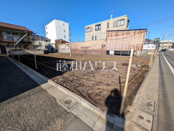 どなたでも、らくらく簡単に施錠・解錠ができるカードキーを採用。ピッキングの心配がなく防犯面でも安心です。【練馬区西大泉５丁目】