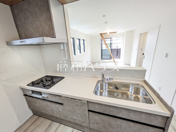 A号棟　キッチン　【調布市深大寺元町４丁目】