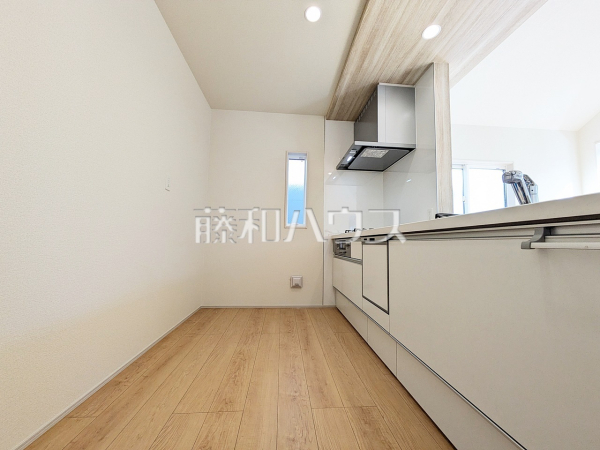 3号棟　キッチン　【府中市小柳町５丁目】