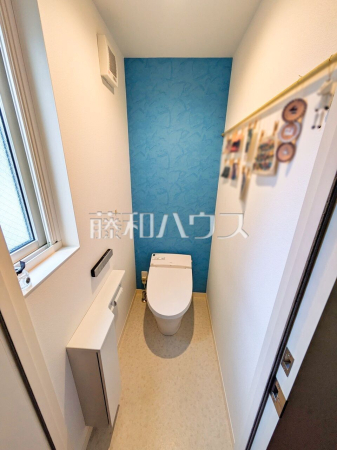 トイレ　【練馬区大泉町４丁目】