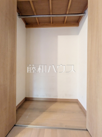 収納　【練馬区東大泉６丁目】