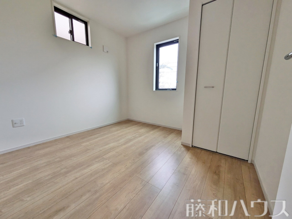 居室　【名古屋市名東区香流２丁目】