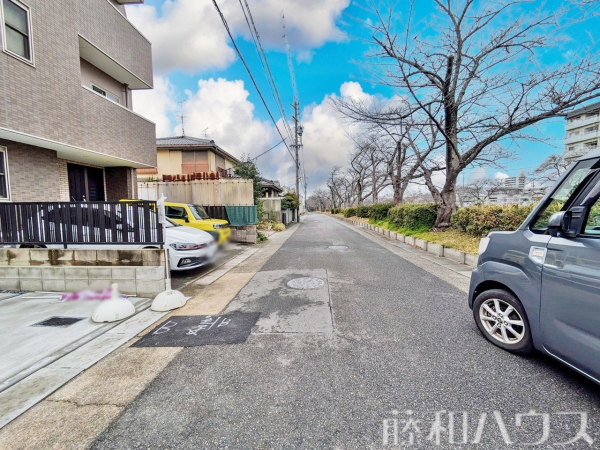 接道状況および現場風景　【名古屋市名東区香流２丁目】