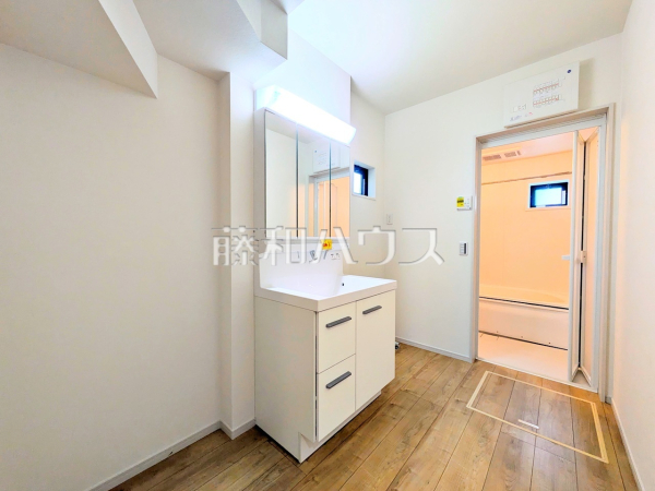 洗面室　【八王子市台町３丁目】