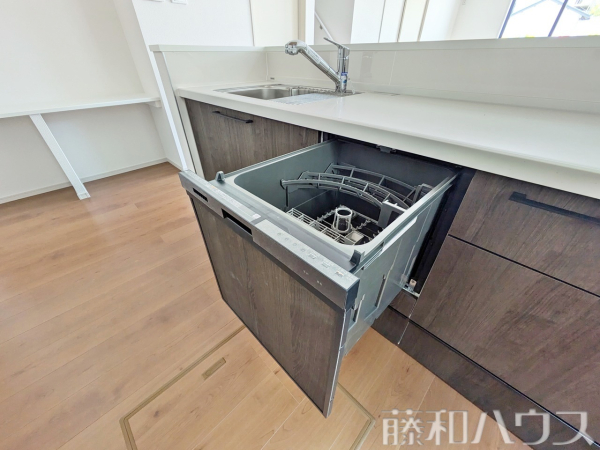 4号棟　キッチン　【名古屋市名東区大針３丁目】