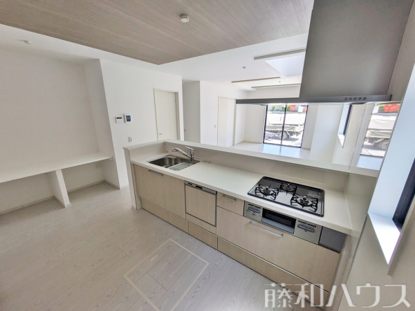 5号棟　キッチン　【名古屋市名東区大針３丁目】