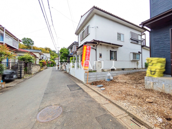 接道状況および現場風景　【八王子市中野山王２丁目】