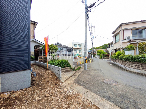 接道状況および現場風景　【八王子市中野山王２丁目】