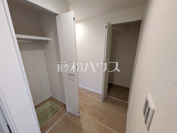 収納　【府中市清水が丘２丁目】