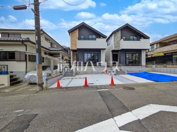 現場風景　【八王子市富士見町】
一戸建ての多いエリアのため、静かで落ち着いた雰囲気の街並みです。　