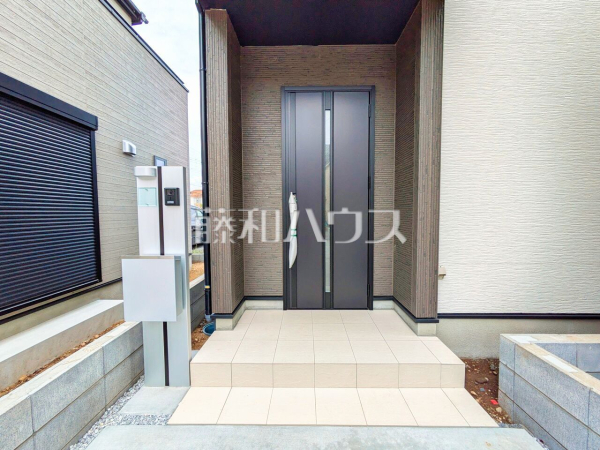 3号棟　玄関　【所沢市上新井５丁目】
