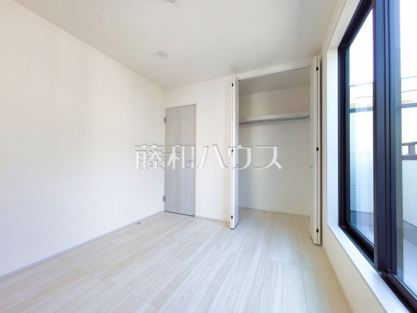 居室　【立川市幸町６丁目】