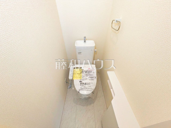 トイレ　【立川市幸町６丁目】