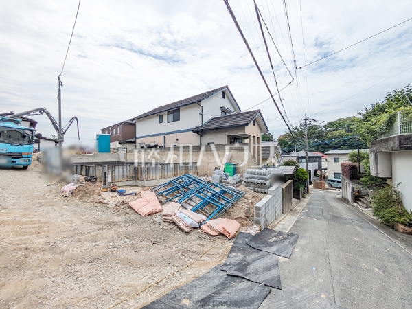 4号棟　接道状況および現場風景　【福岡市城南区友丘６丁目】