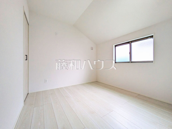 居室　【東村山市青葉町３丁目】