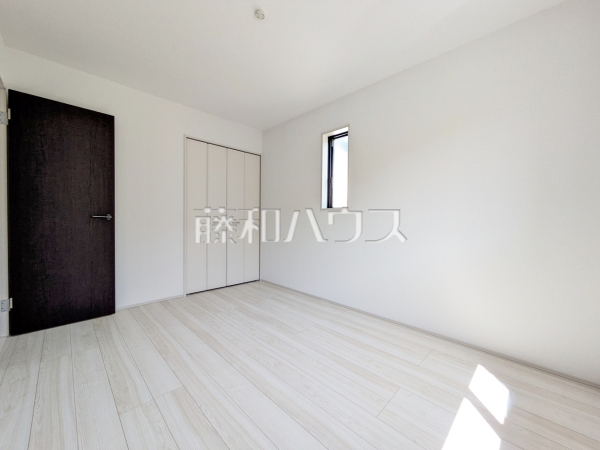 ≪1号棟　居室≫部屋の雰囲気や広さ・眺望・間取りの使い勝手など、是非一度、ご自身の目で確かめてみてください。【府中市北山町３丁目】　