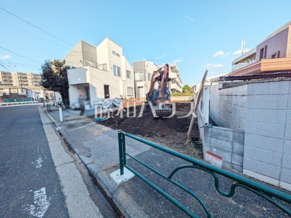 周辺環境はもちろん、日当たりや設備仕様など、実際に行ってみないと分からないことも多くございます。営業担当がご案内いたしますので、お気軽にお問い合わせください。　【練馬区石神井町８丁目】