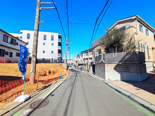 接道状況および現場風景　【志木市本町４丁目】