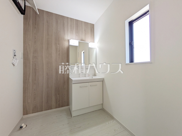 洗面室　【福岡市南区屋形原２丁目】