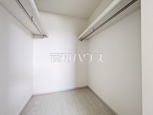収納　【福岡市南区屋形原２丁目】