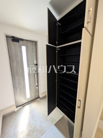 玄関収納　【志木市幸町４丁目】