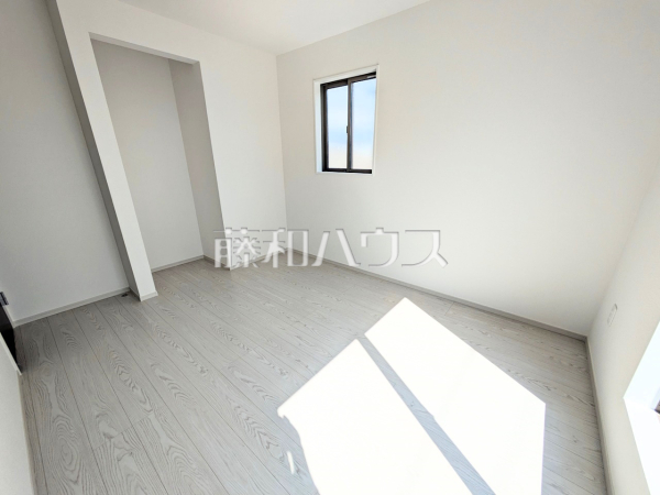 居室　【志木市幸町４丁目】