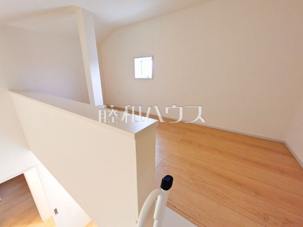 小屋裏収納　【志木市本町３丁目】