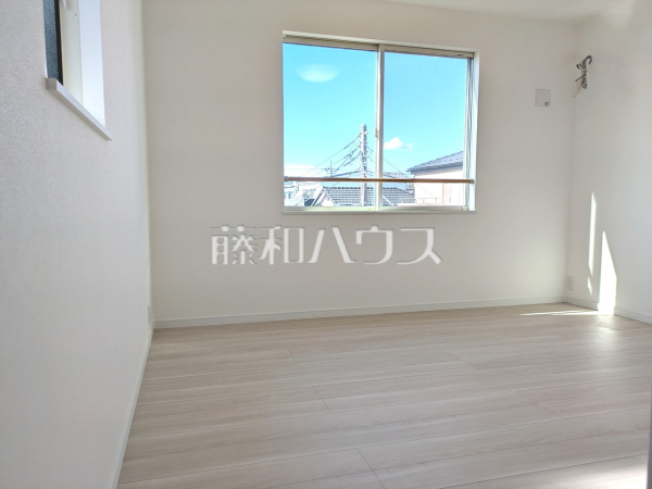 居室　【朝霞市三原２丁目】