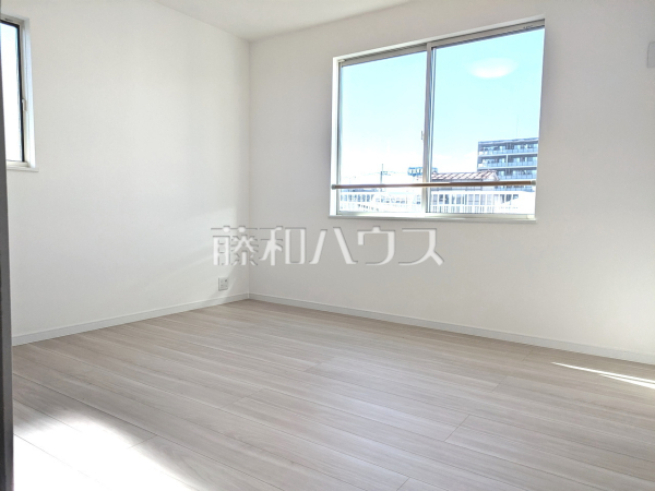 居室　【朝霞市三原２丁目】