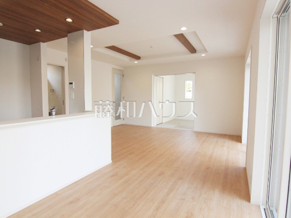 1号棟　リビング　【福岡市南区屋形原３丁目】