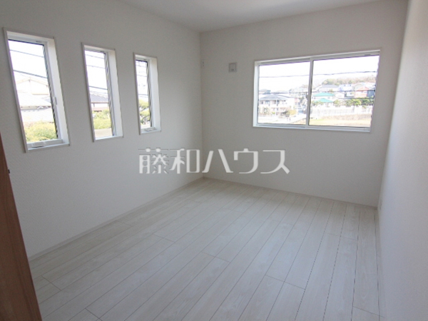 2号棟　居室　【福岡市南区屋形原３丁目】
