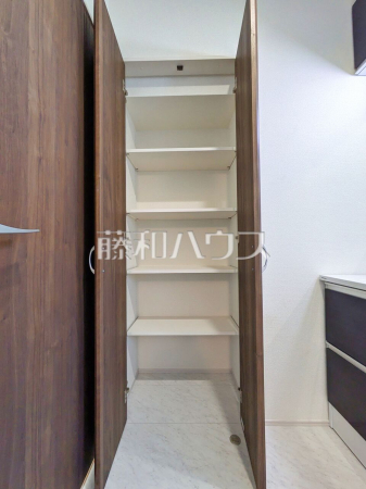 1号棟　収納　【東久留米市八幡町２丁目】