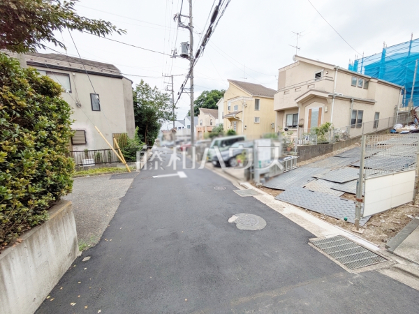 接道状況および現場風景　【世田谷区祖師谷６丁目】