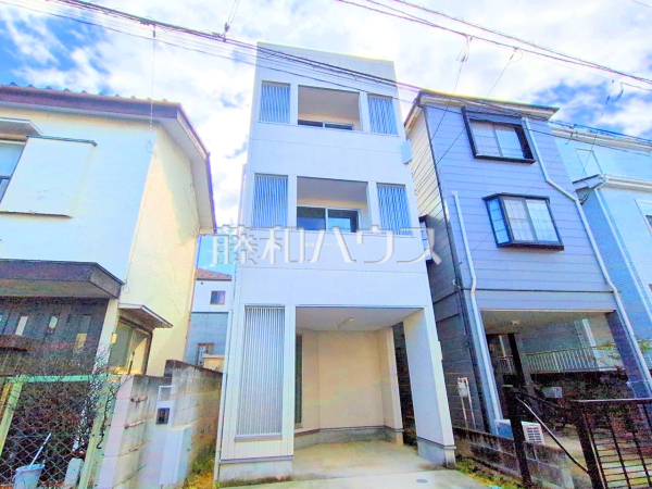 外観　【富士見市関沢３丁目】物件の事、諸費用の事など、小さな疑問も担当までお気軽にご連絡・ご相談下さい。
