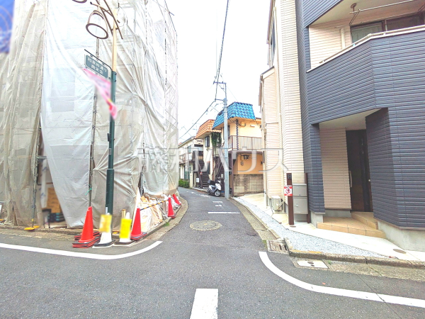 接道状況および現場風景　【杉並区和泉１丁目】