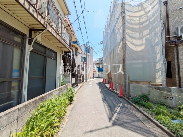 接道状況および現場風景　【杉並区和泉１丁目】