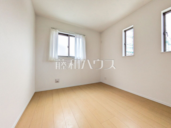 I号棟　居室　【清瀬市中里１丁目】
部屋の雰囲気や広さ・眺望・間取りの使い勝手など、是非一度、ご自身の目で確かめてみてください。　